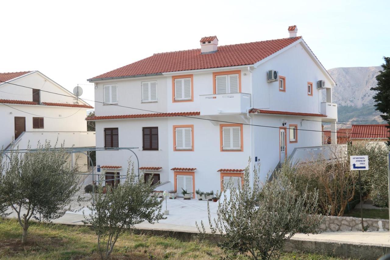 Apartments Nada Baška Екстериор снимка